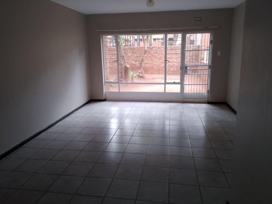  Bedroom Property for Sale in Windsor East Gauteng