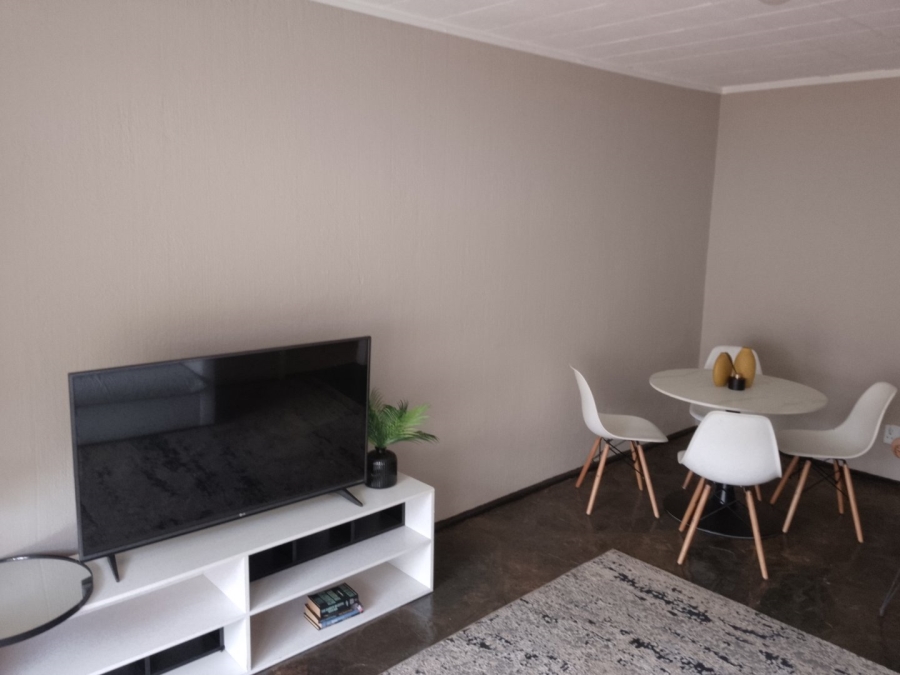 1 Bedroom Property for Sale in Windsor East Gauteng