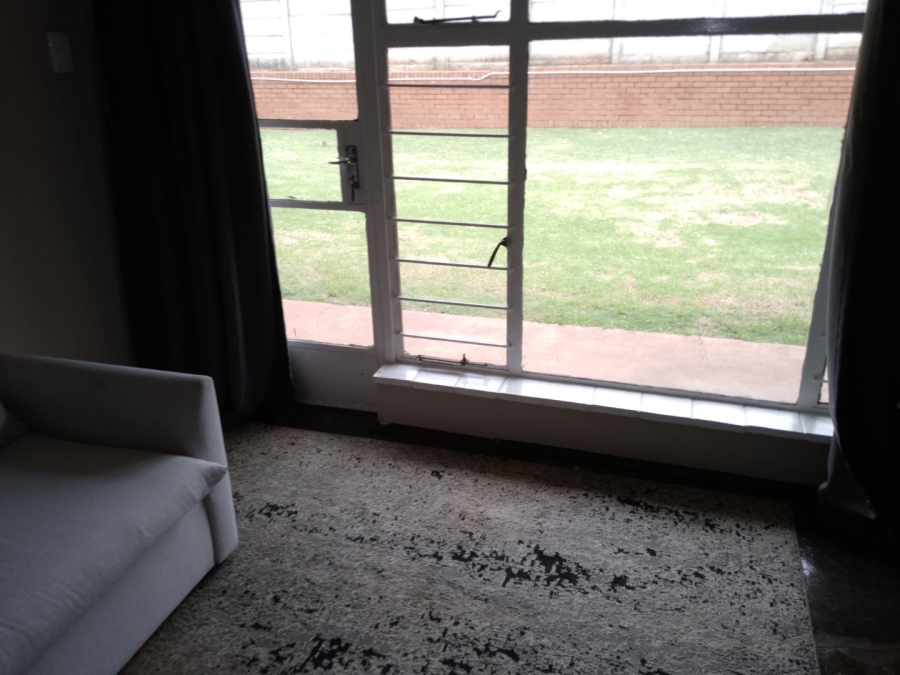 1 Bedroom Property for Sale in Windsor East Gauteng