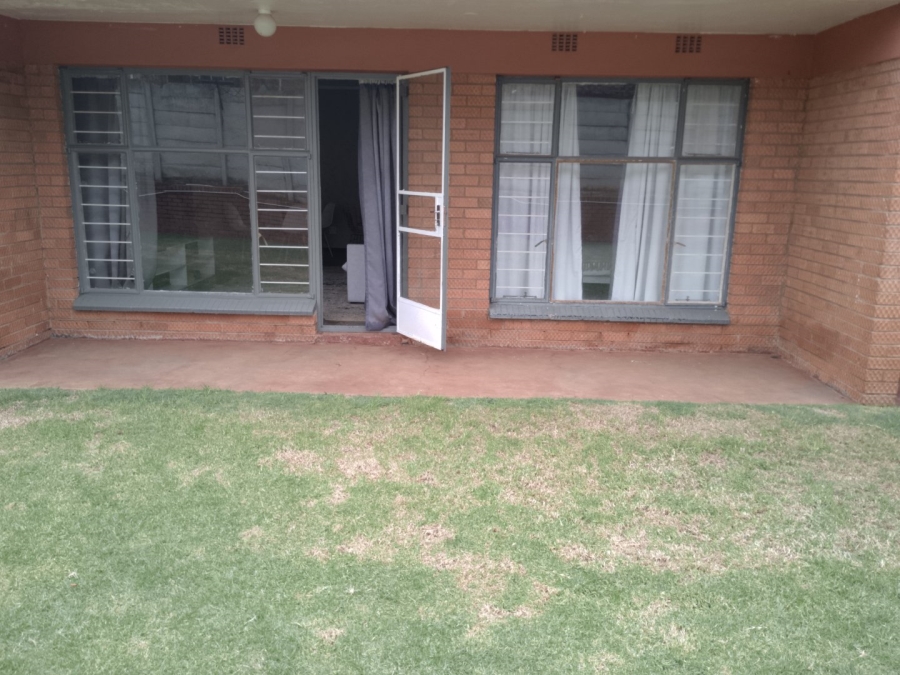 1 Bedroom Property for Sale in Windsor East Gauteng