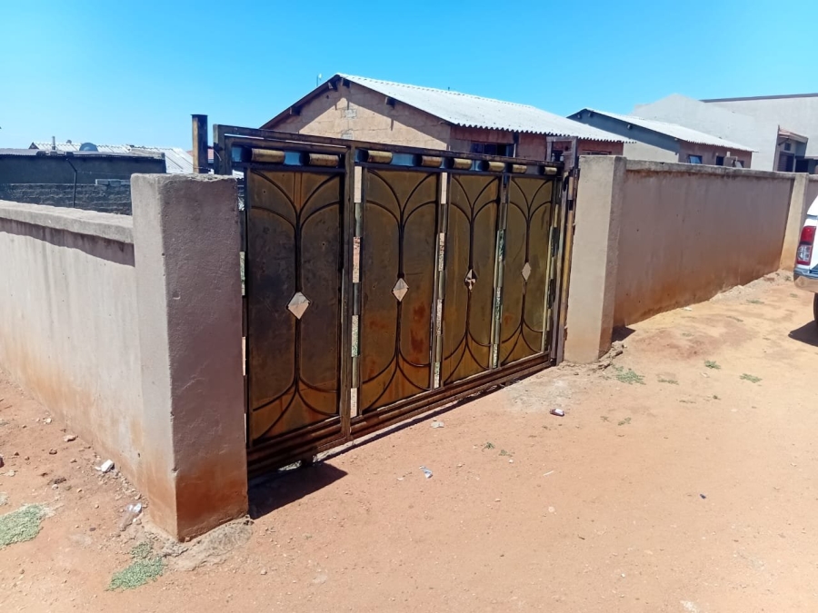 2 Bedroom Property for Sale in Tembisa Central Gauteng