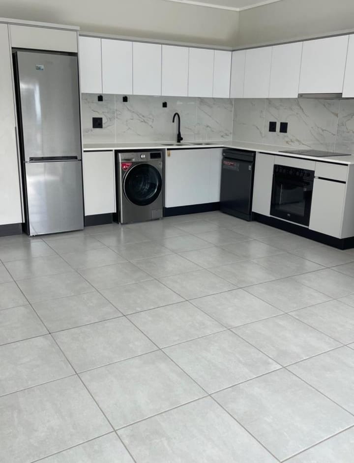 To Let 2 Bedroom Property for Rent in Crowthorne AH Gauteng