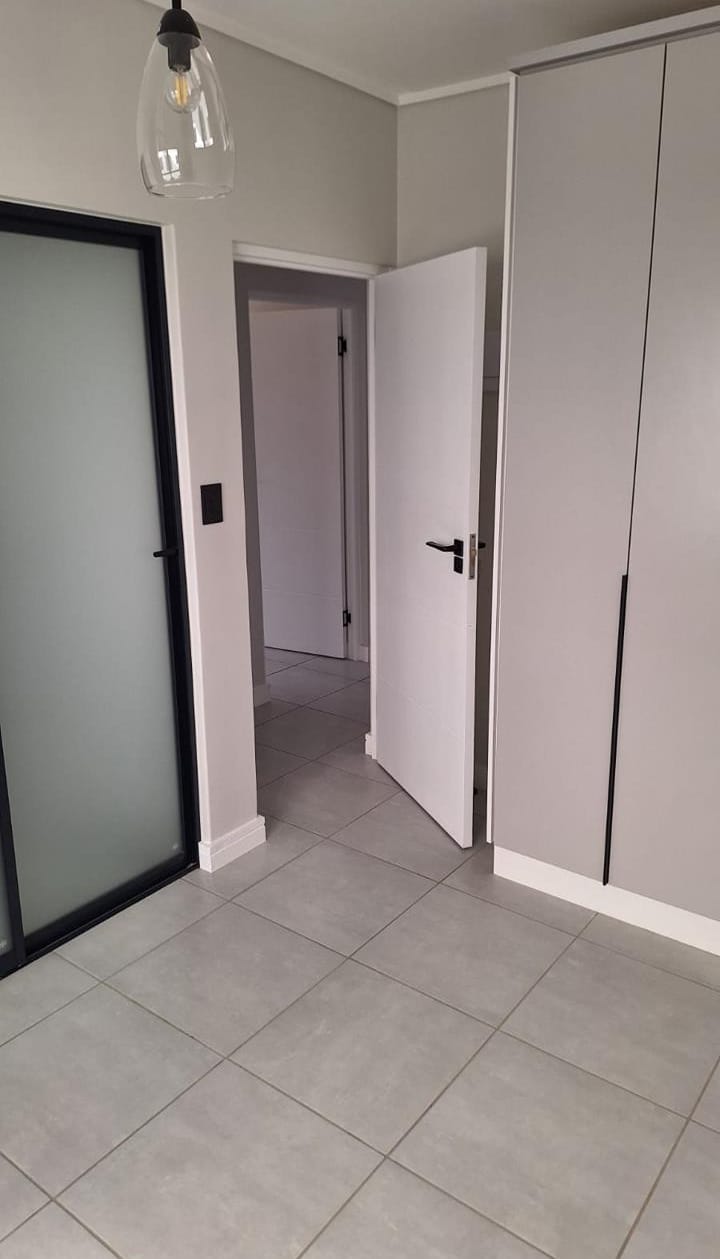 To Let 2 Bedroom Property for Rent in Crowthorne AH Gauteng