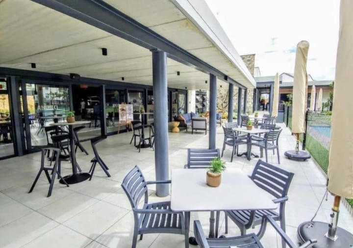 To Let 2 Bedroom Property for Rent in Crowthorne AH Gauteng