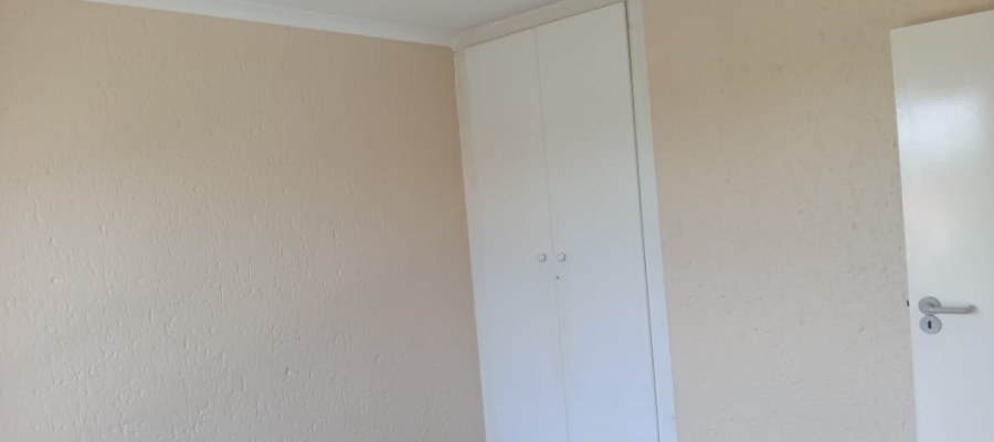 2 Bedroom Property for Sale in Winchester Hills Gauteng