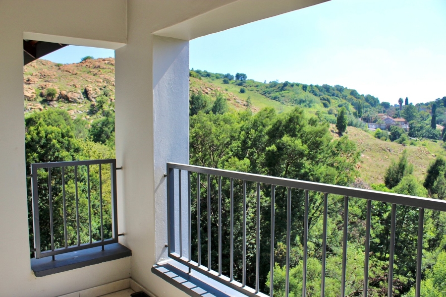 To Let 1 Bedroom Property for Rent in Olivedale Gauteng