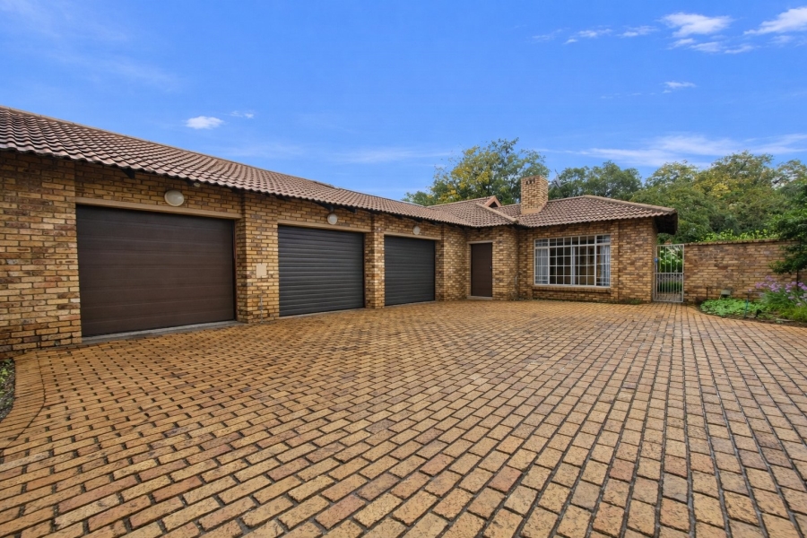 4 Bedroom Property for Sale in Sunward Park Gauteng