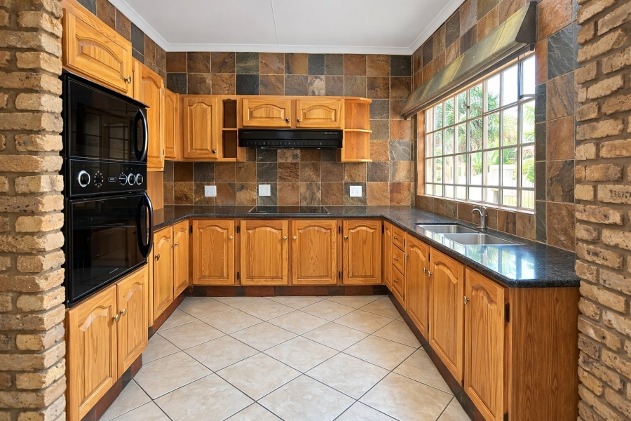 4 Bedroom Property for Sale in Sunward Park Gauteng