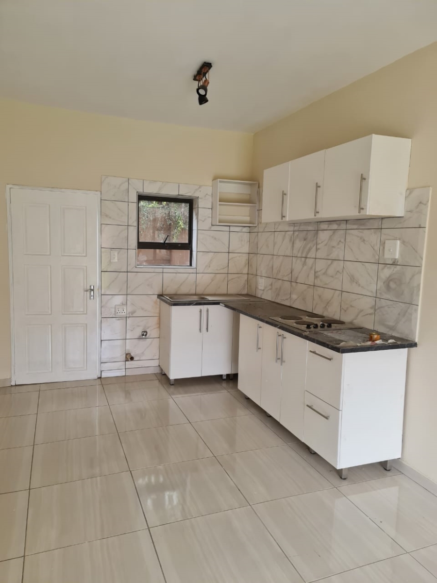 To Let 2 Bedroom Property for Rent in Kensington Gauteng