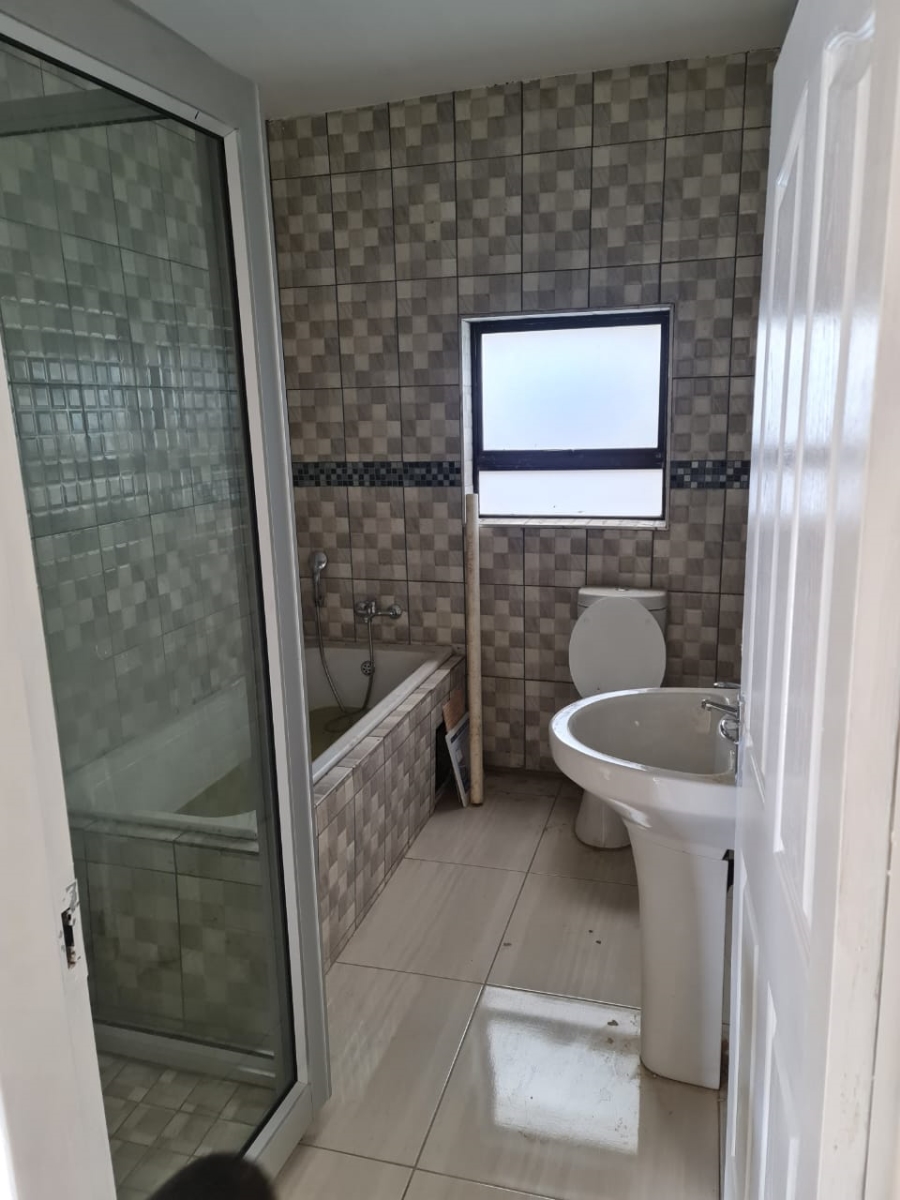 To Let 2 Bedroom Property for Rent in Kensington Gauteng