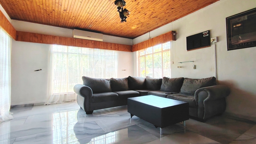 4 Bedroom Property for Sale in Vanderbijlpark SE 2 Gauteng