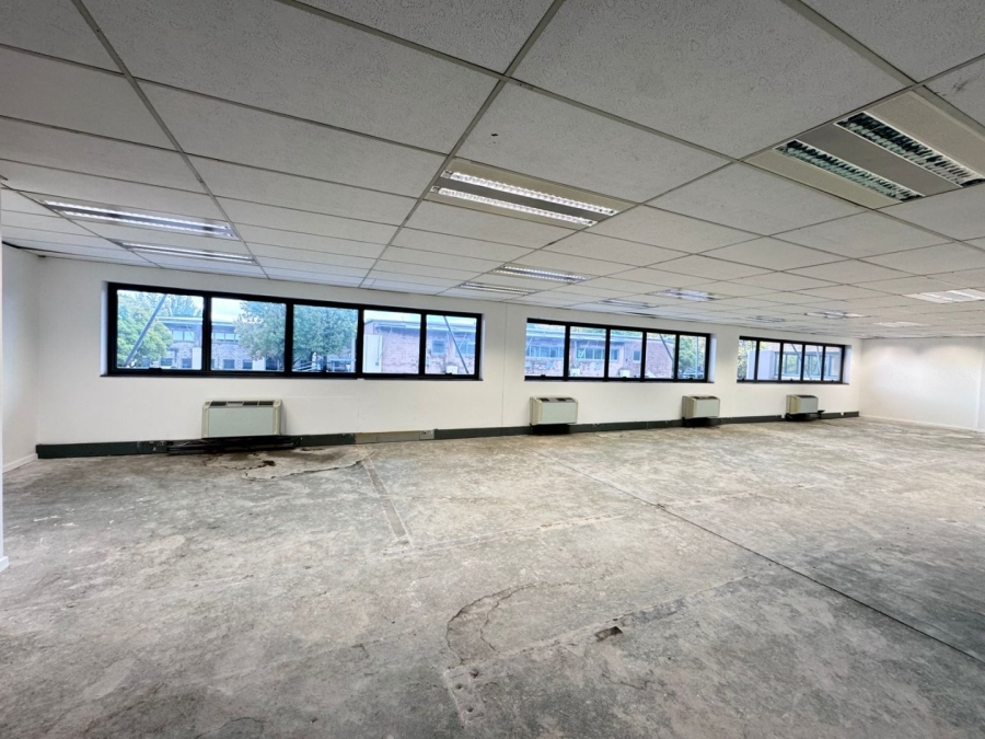 To Let commercial Property for Rent in Randjespark Gauteng