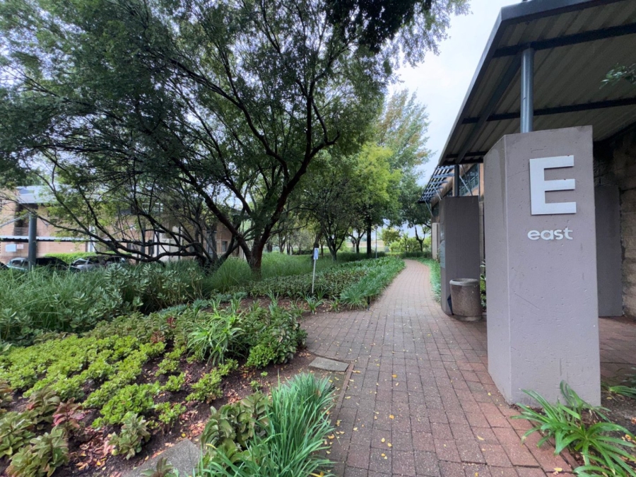 To Let commercial Property for Rent in Randjespark Gauteng