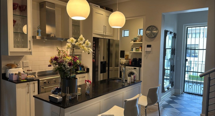 3 Bedroom Property for Sale in Bryanston Gauteng