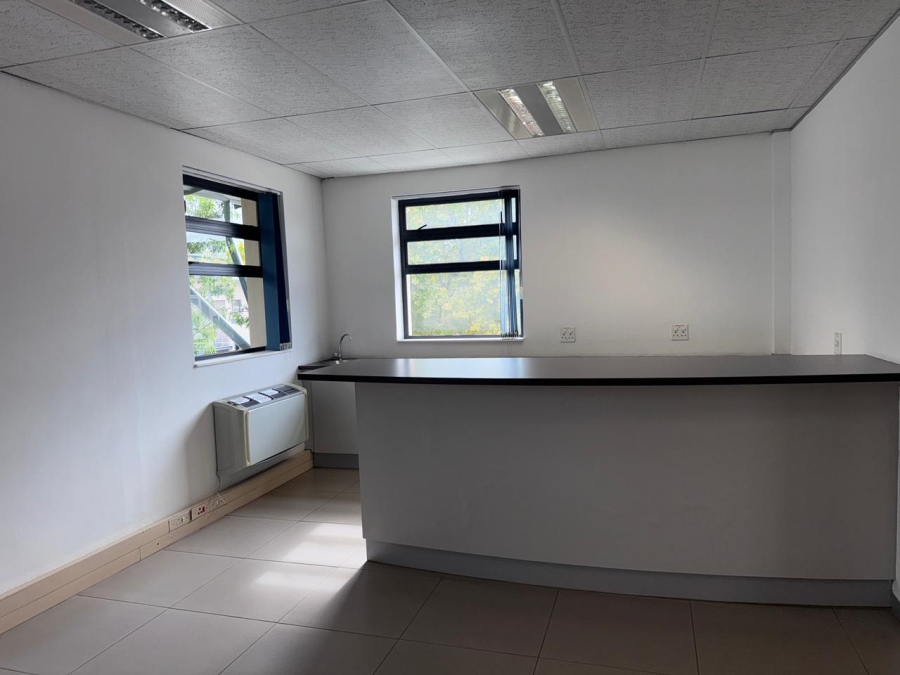 To Let commercial Property for Rent in Randjespark Gauteng
