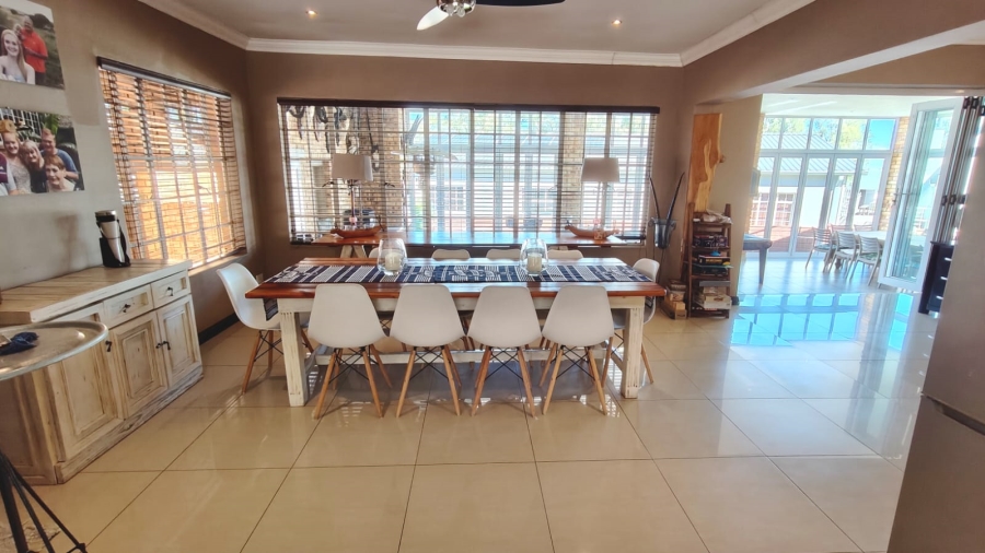 8 Bedroom Property for Sale in Vaal Marina Gauteng
