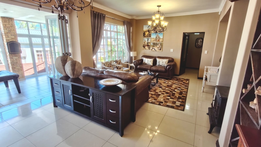 8 Bedroom Property for Sale in Vaal Marina Gauteng