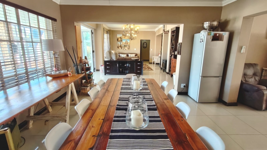8 Bedroom Property for Sale in Vaal Marina Gauteng