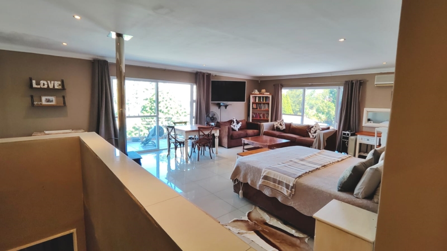 8 Bedroom Property for Sale in Vaal Marina Gauteng