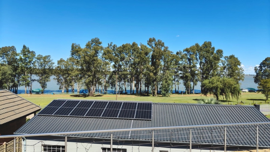 8 Bedroom Property for Sale in Vaal Marina Gauteng