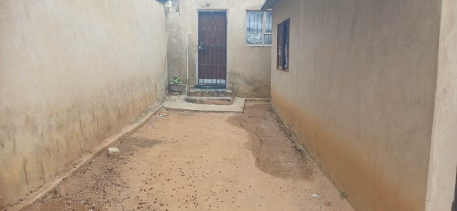 9 Bedroom Property for Sale in Cosmo City Gauteng