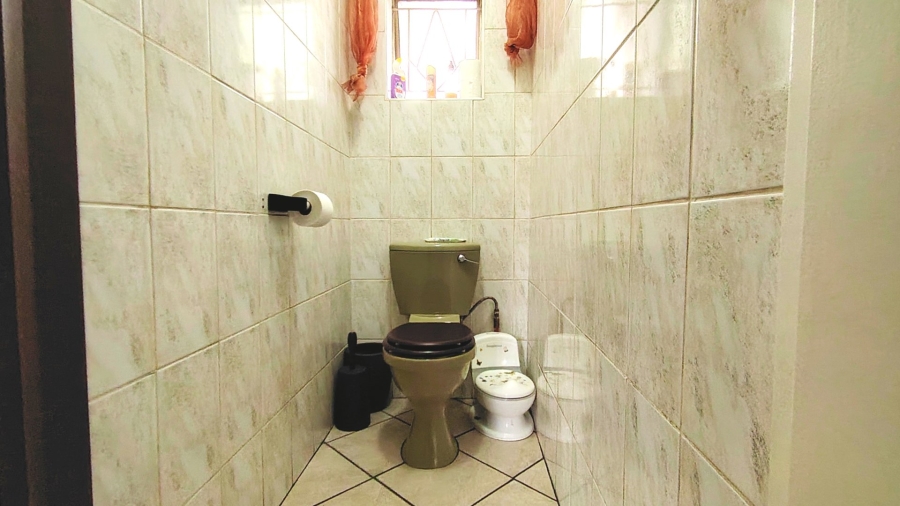 3 Bedroom Property for Sale in Vanderbijlpark SW 5 Gauteng