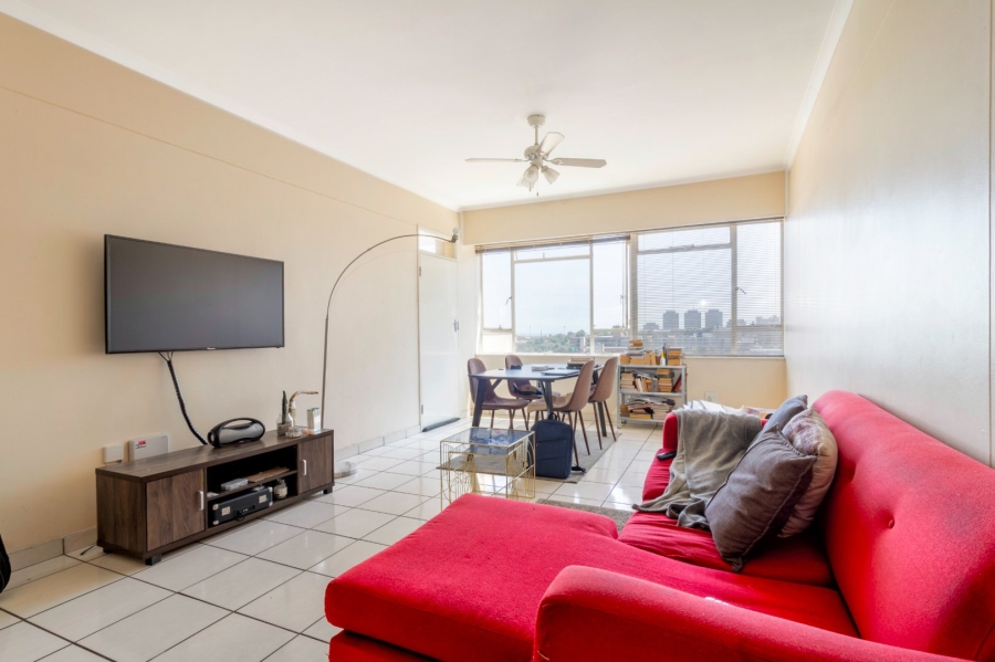 1 Bedroom Property for Sale in Parktown Gauteng