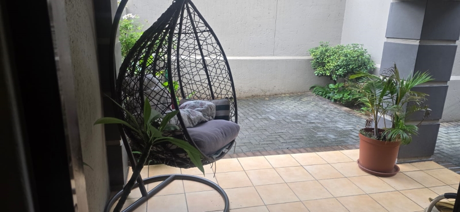 1 Bedroom Property for Sale in Waverley Gauteng