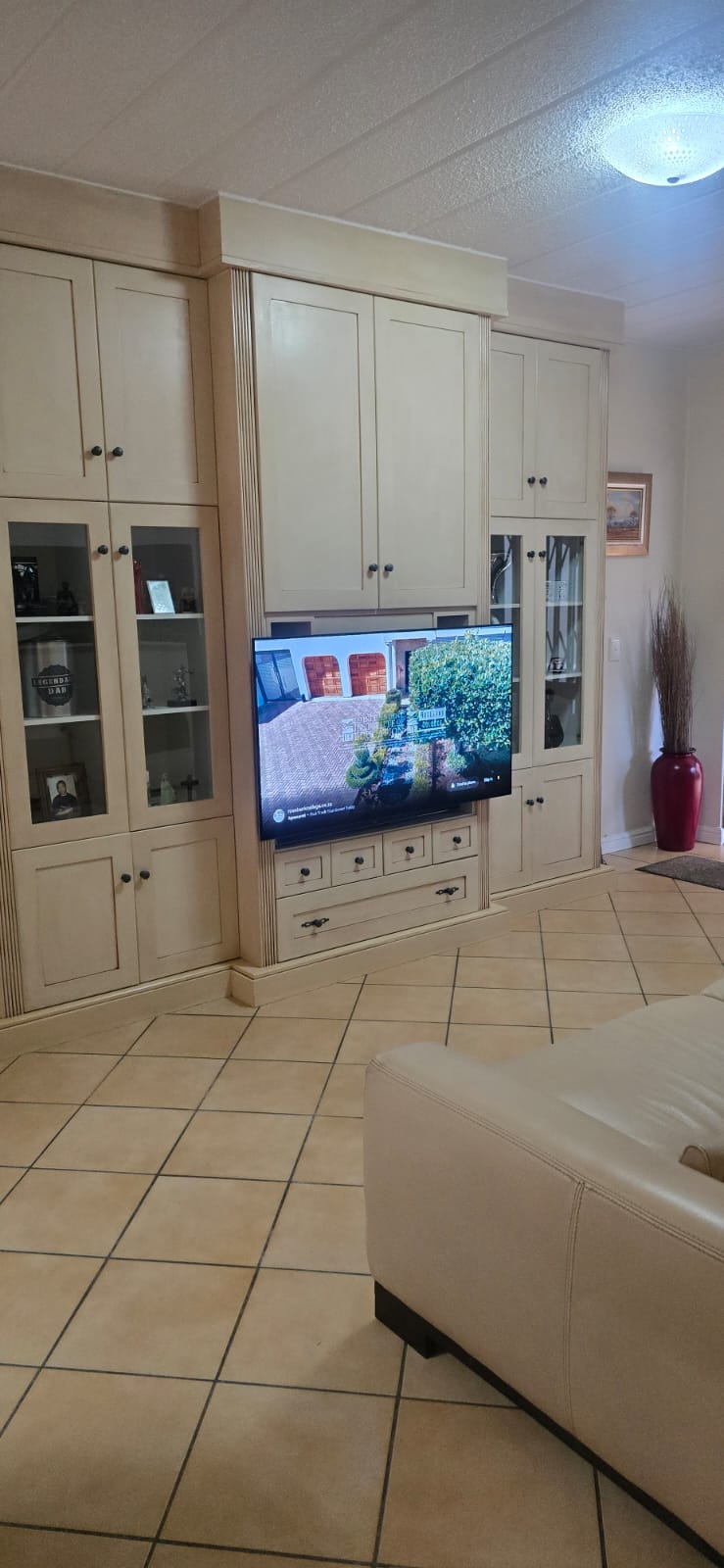 1 Bedroom Property for Sale in Waverley Gauteng