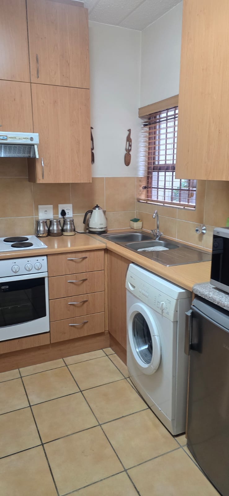 1 Bedroom Property for Sale in Waverley Gauteng