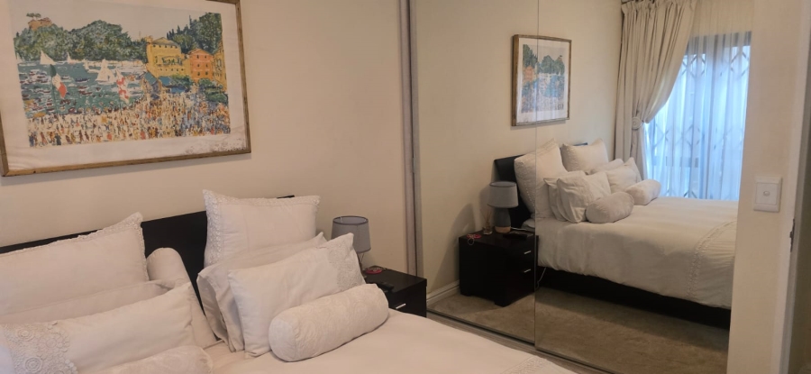 1 Bedroom Property for Sale in Waverley Gauteng