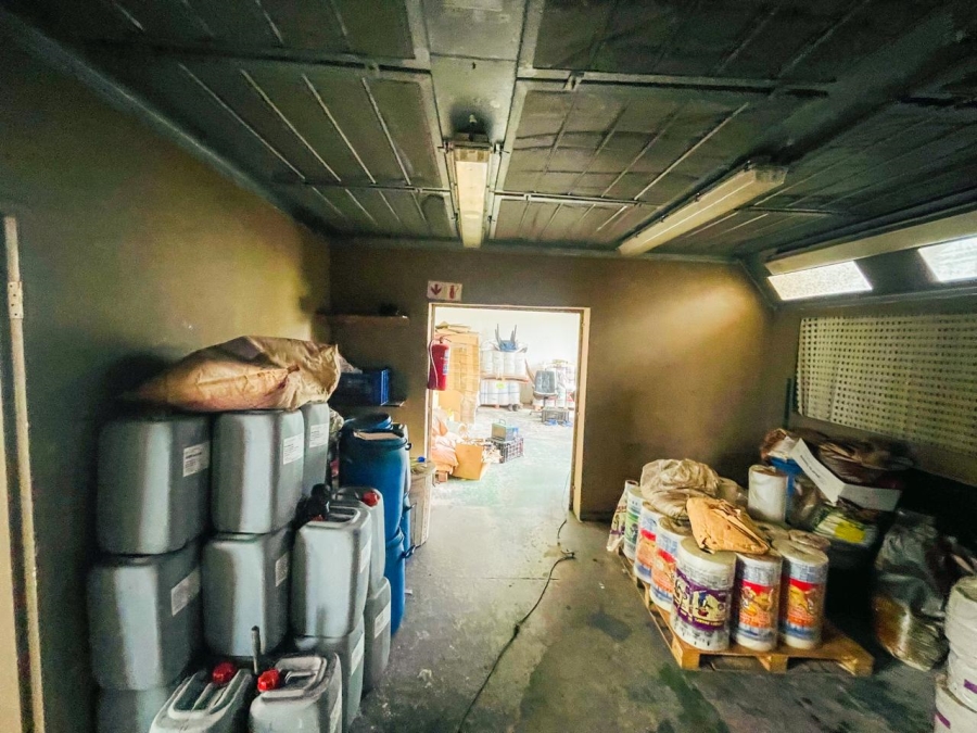 Commercial Property for Sale in Lea Glen Gauteng