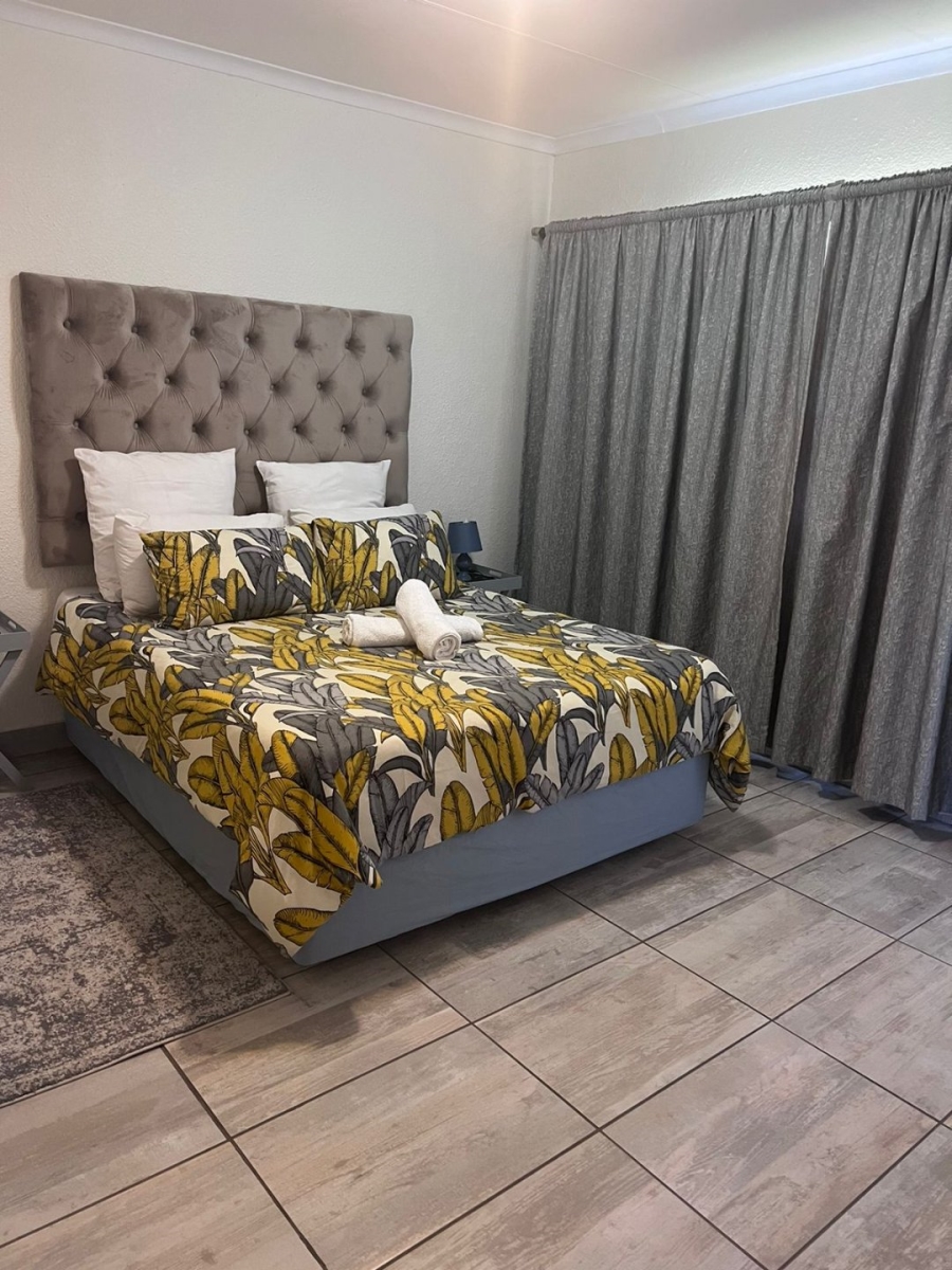 To Let 2 Bedroom Property for Rent in Halfway Gardens Gauteng