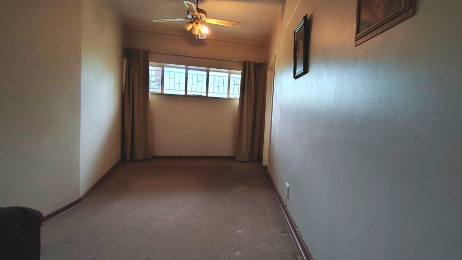 2 Bedroom Property for Sale in Three Rivers Proper Gauteng