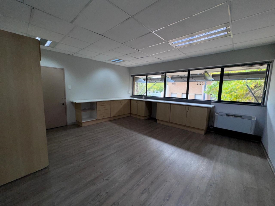 To Let commercial Property for Rent in Randjespark Gauteng