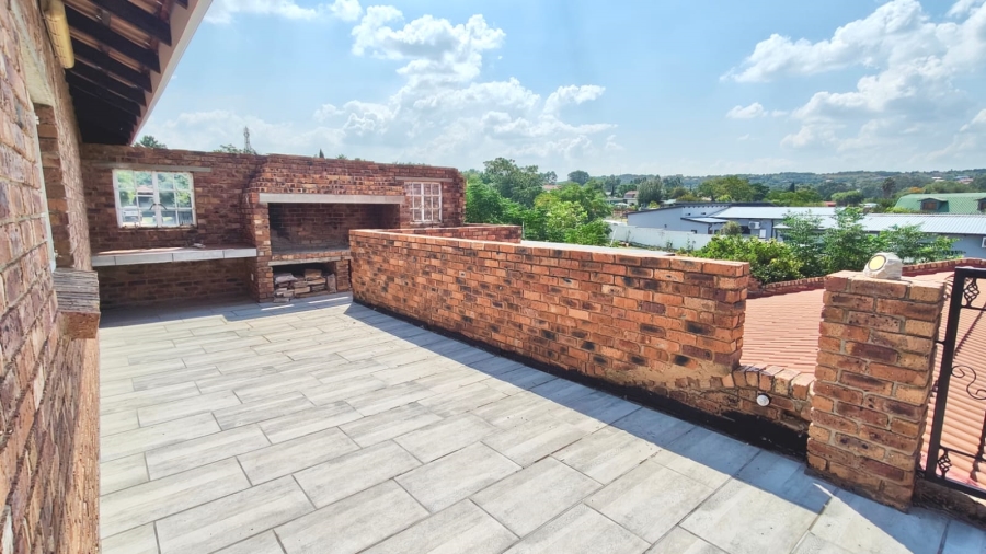 4 Bedroom Property for Sale in Vaal Marina Gauteng