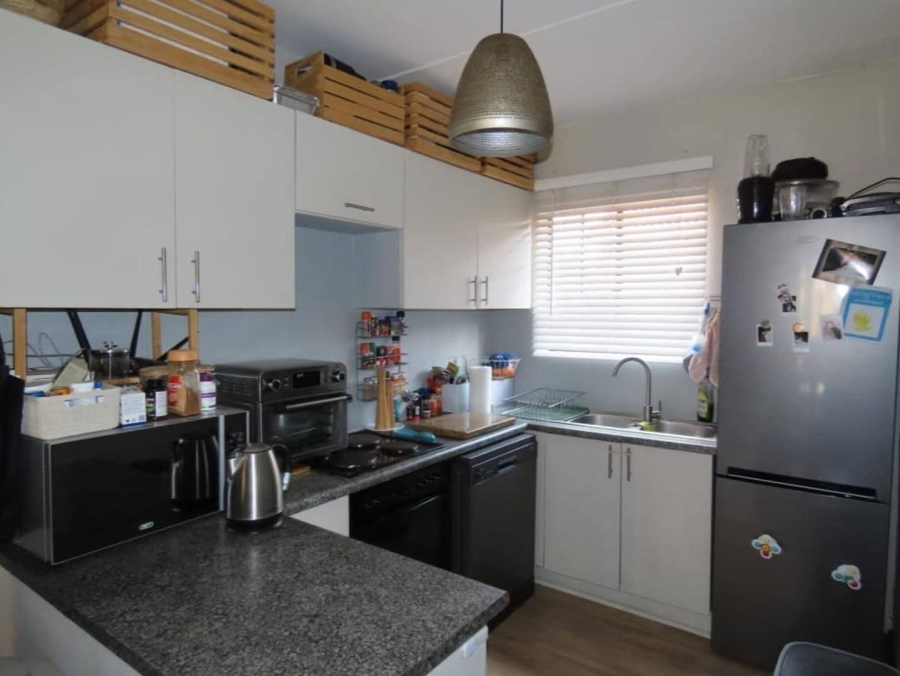  Bedroom Property for Sale in Hennopspark Gauteng