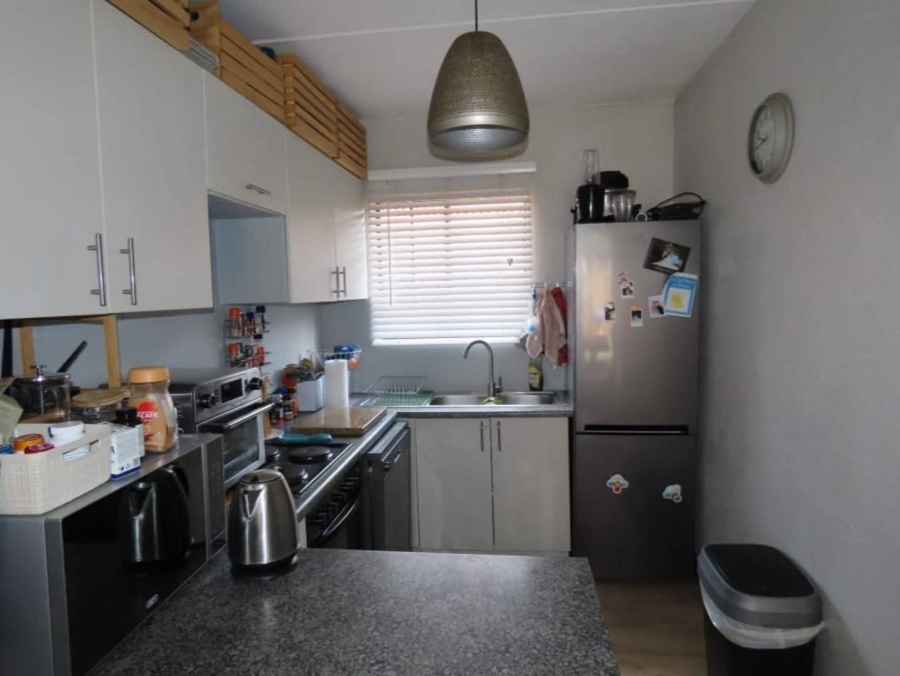  Bedroom Property for Sale in Hennopspark Gauteng