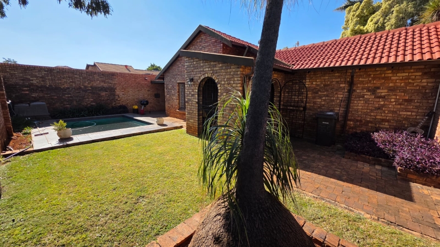 3 Bedroom Property for Sale in Doornpoort Gauteng