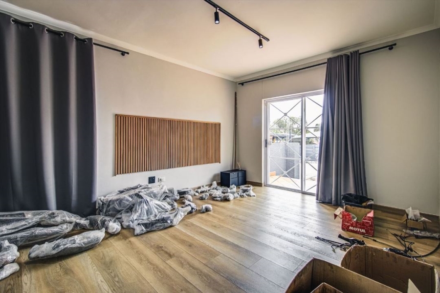 Commercial Property for Sale in Nimrod Park Gauteng