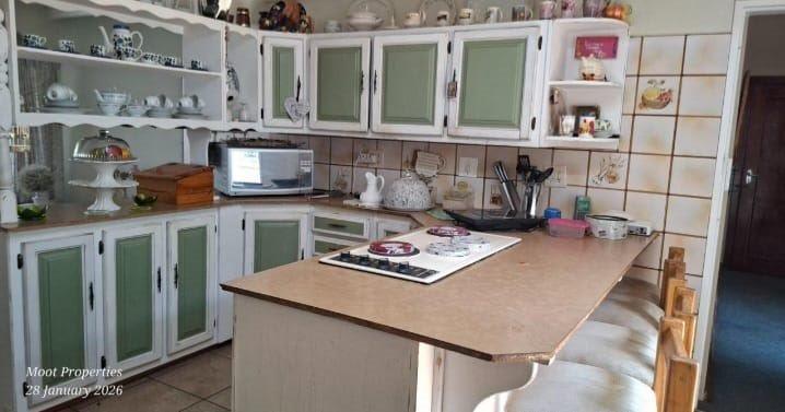 6 Bedroom Property for Sale in Colbyn Gauteng