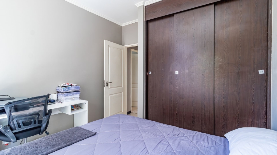 2 Bedroom Property for Sale in Greenstone Hill Gauteng