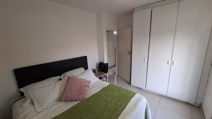 2 Bedroom Property for Sale in Noordwyk Gauteng