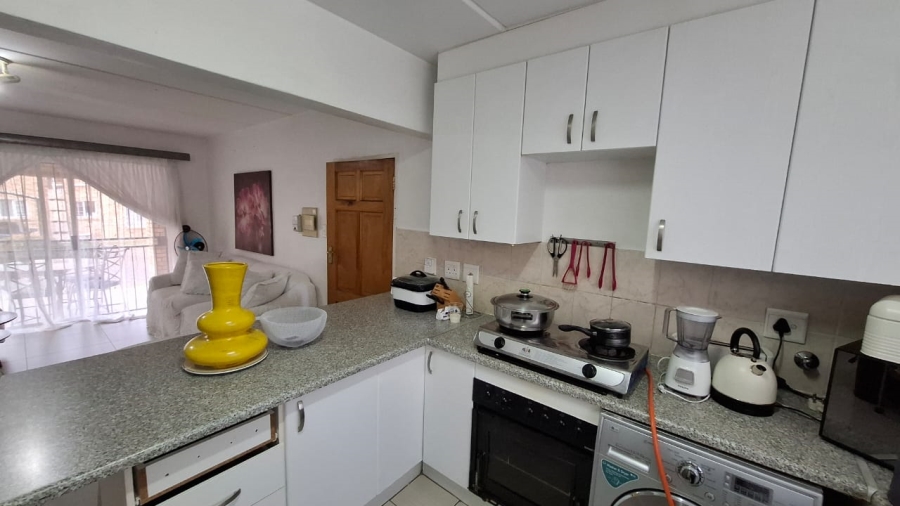 2 Bedroom Property for Sale in Noordwyk Gauteng