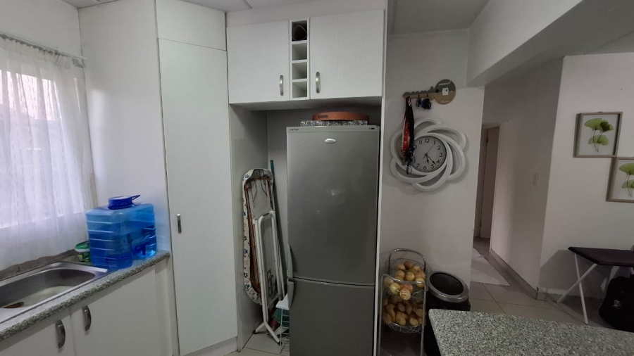 2 Bedroom Property for Sale in Noordwyk Gauteng