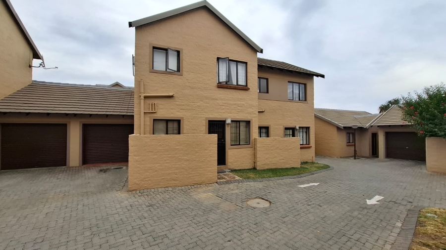 2 Bedroom Property for Sale in Summerset Gauteng