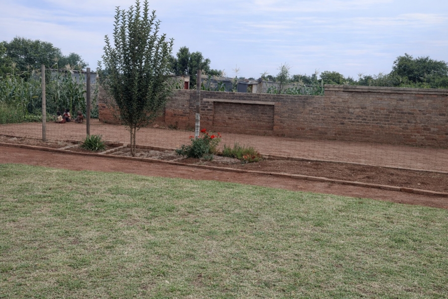 1 Bedroom Property for Sale in Lenasia Gauteng