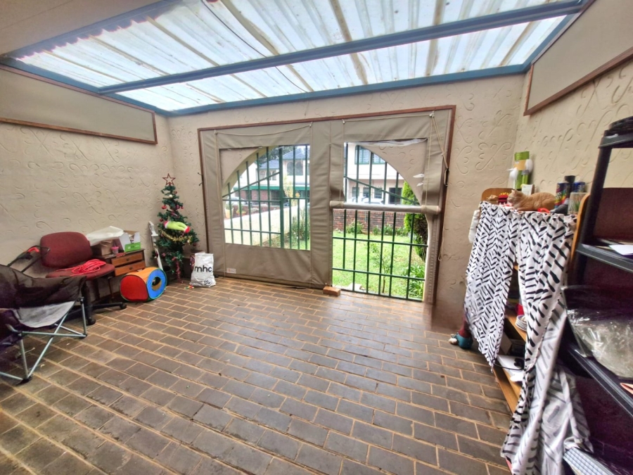 3 Bedroom Property for Sale in Sinoville Gauteng