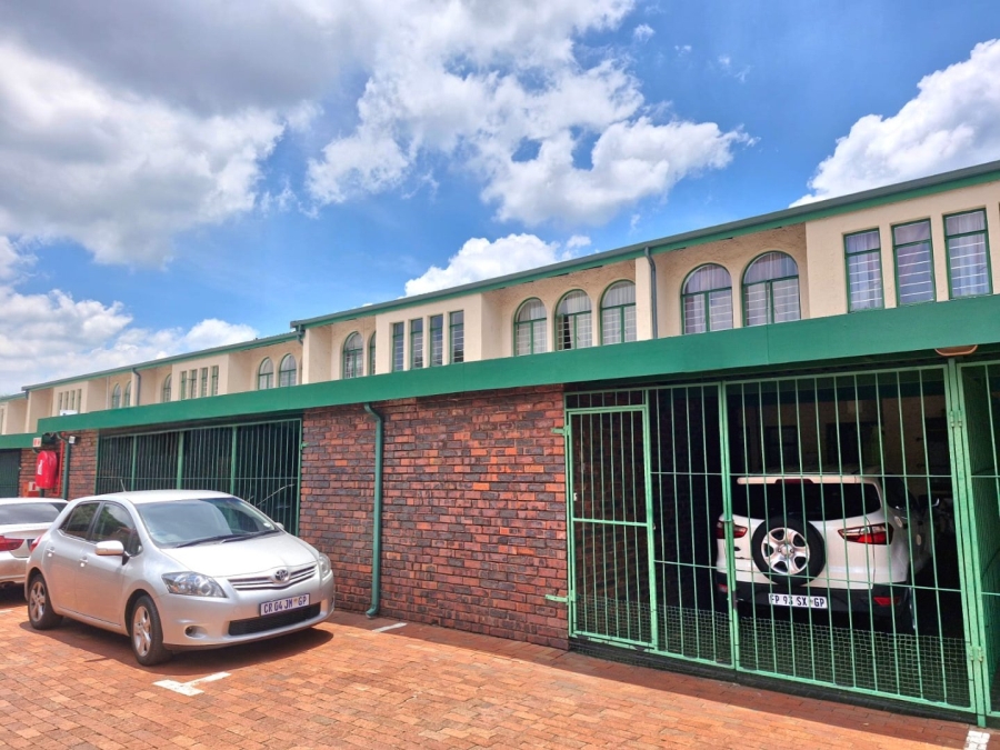 3 Bedroom Property for Sale in Sinoville Gauteng