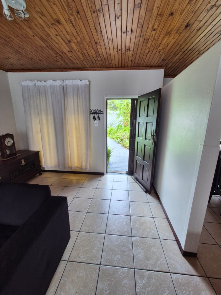 3 Bedroom Property for Sale in Rooihuiskraal Gauteng